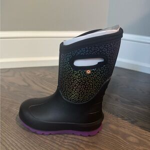 Bogs Kids Black Boots with Purple Sole